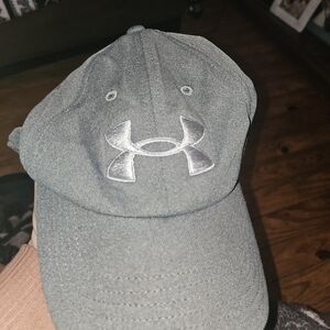 Under Armour Gray Logo Baseball Cap